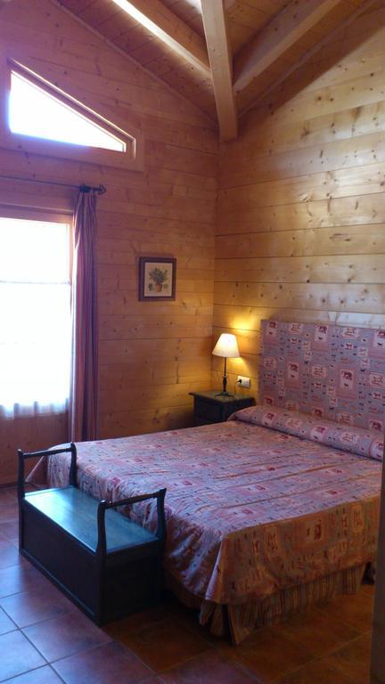 Aras Rural Guest House Aras De Los Olmos Room photo