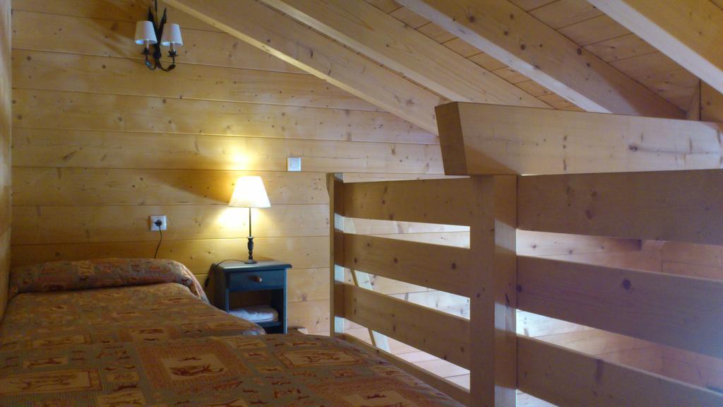 Aras Rural Guest House Aras De Los Olmos Room photo
