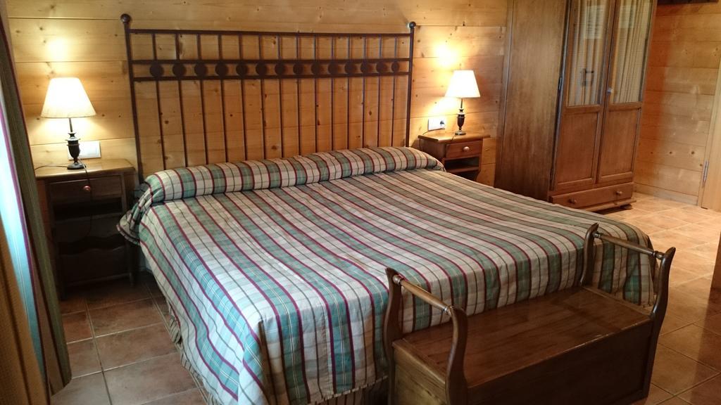 Aras Rural Guest House Aras De Los Olmos Room photo